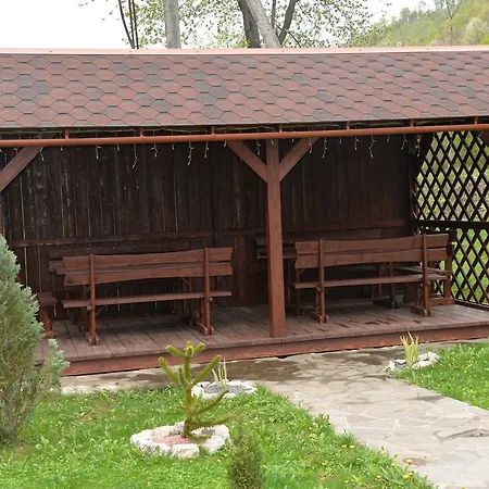 موتيل Syni Potoky