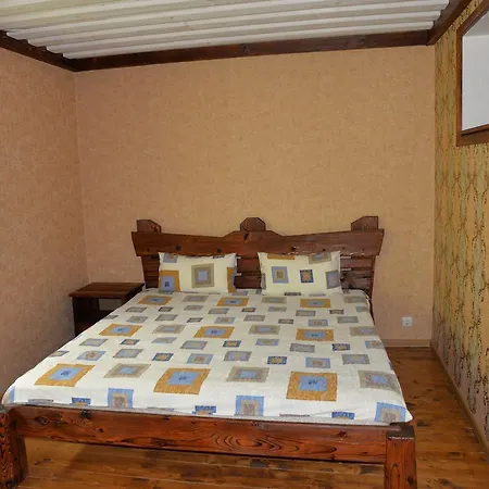 Syni Potoky Motel Svalyava